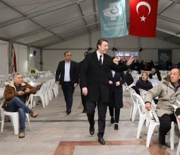Sofralarımız Bir Gönüllerimiz Bir