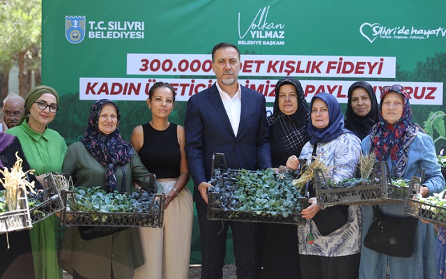 Kadın Üreticilere 300 Bin Fide Dağıtılıyor