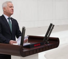 CHP’li Güneşhan: “Üniversiteler Bilim Yuvasıdır, Yöneticileri Tarafsız Kalmalıdır”