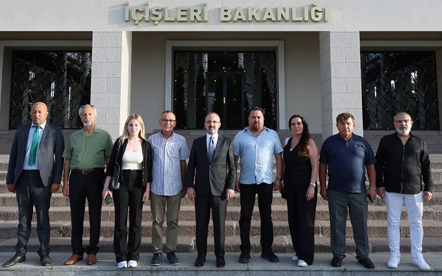 Çanakkaleli Gazetecilerden Bülent Turan’a Ziyaret