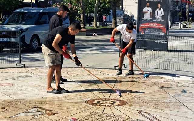 Çanakkale’de Mozaik Piri Reis Haritası Yenilendi