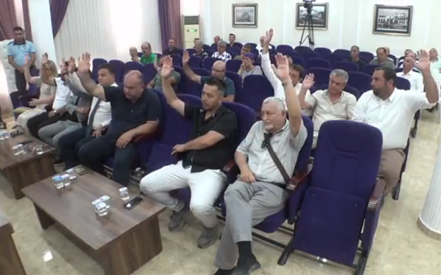 Belediye Meclisi Olağanüstü Toplandı