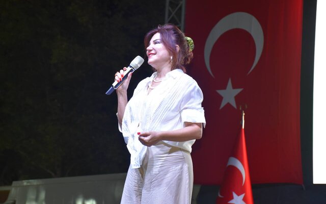 Kasap Et Kesemiyor Meclis Yasa Çıkartamıyor