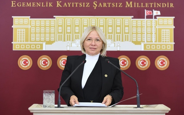 CHP’li Nurten Yontar: “31,7 Milyar Dolarlık İthalatın Bedelini Çiftçimiz Ödüyor”