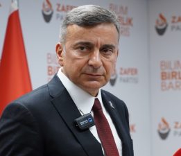 Türklüğün Kazanımları Kelime Oyunlarıyla Elde Edilmedi