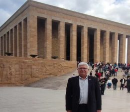 “Eğitim Emekçileri AKP’nin Umut Tacirliğinden Yoruldu”