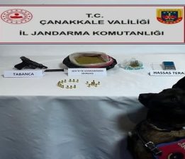 Ezine’de Uyuşturucu Operasyonu Yapıldı