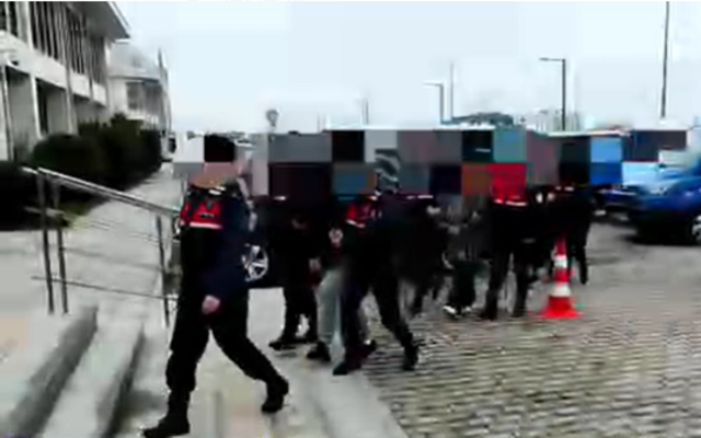 Uyuşturucu Operasyonunda 12 Kişi Yakalandı