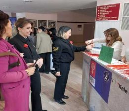 Kadınlar Güçlüdür Şiddetsiz Bir Dünya Mümkündür