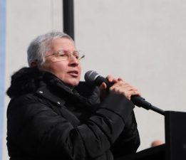 Yontar: “Devlet Kendi Yetiştirdiği Hemşireleri Kadrosuna Almalıdır”