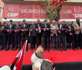CHP Gelibolu’da Yeni Hizmet Binasına Kavuştu