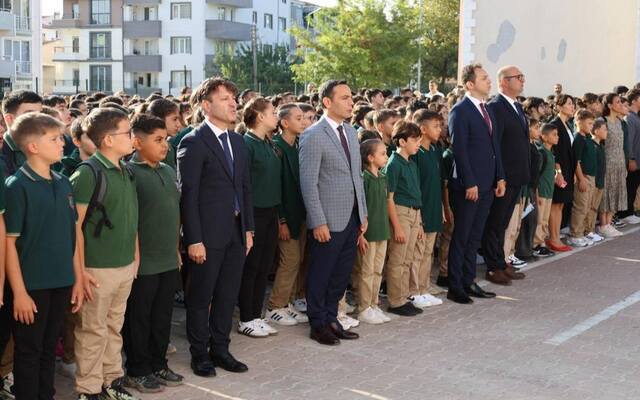 Gelibolu’da Yeni Eğitim Yılı Coşkuyla Başladı