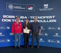 TEKNOFEST 2025’te ÇOMÜ’den Dr. Selen Ayaz’a Birincilik Ödülü