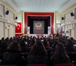 Gelibolu’da “Gençlik ve Güvenli Gelecek” Semineri Verildi
