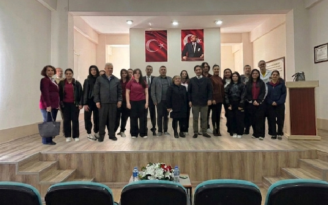 Gelibolu’da Geçmişin İzinde Bilim Söyleşisi Yapıldı