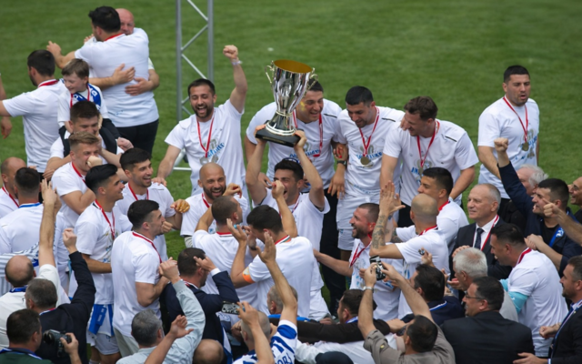 Şampiyon Bigaspor 3. Lige Yükseldi