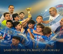 Futsalın Şampiyonu 100. Yıl Barış Ortaokulu!