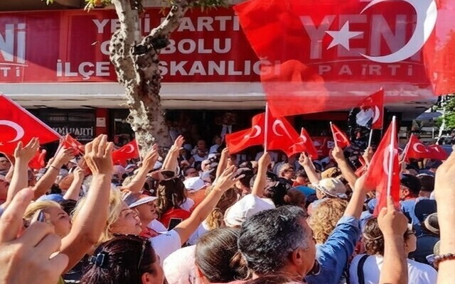 CHP Yönetimi Topluca “Yeni Parti”ye Geçti!