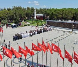 Vali Toraman: “Aziz Şehitlerimizin Ruhu Şad Olsun”