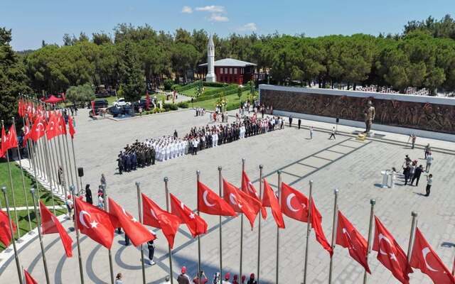 Vali Toraman: “Aziz Şehitlerimizin Ruhu Şad Olsun”