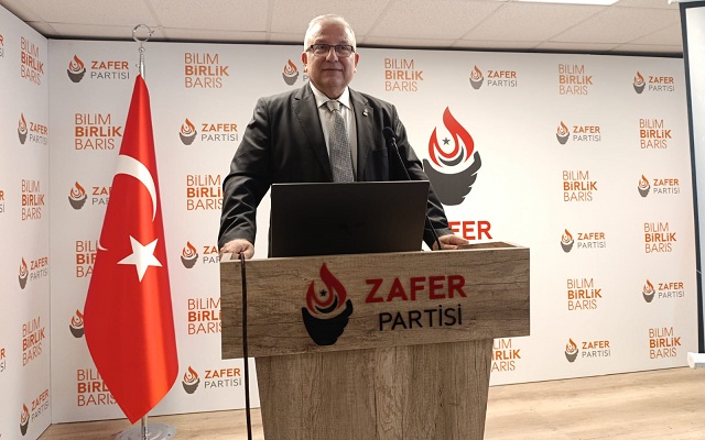 Özcan Pehlivanoğlu: Türk Milleti Samimiyetsiz Siyaseti Görmelidir