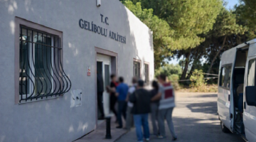 Gelibolu’da Göçmen Kaçakçılığı Operasyonu